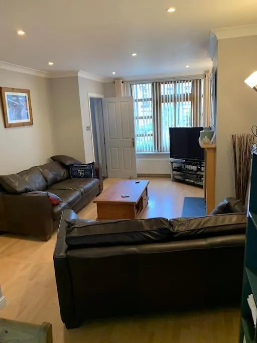 Titanic House Villa Belfast Holiday home